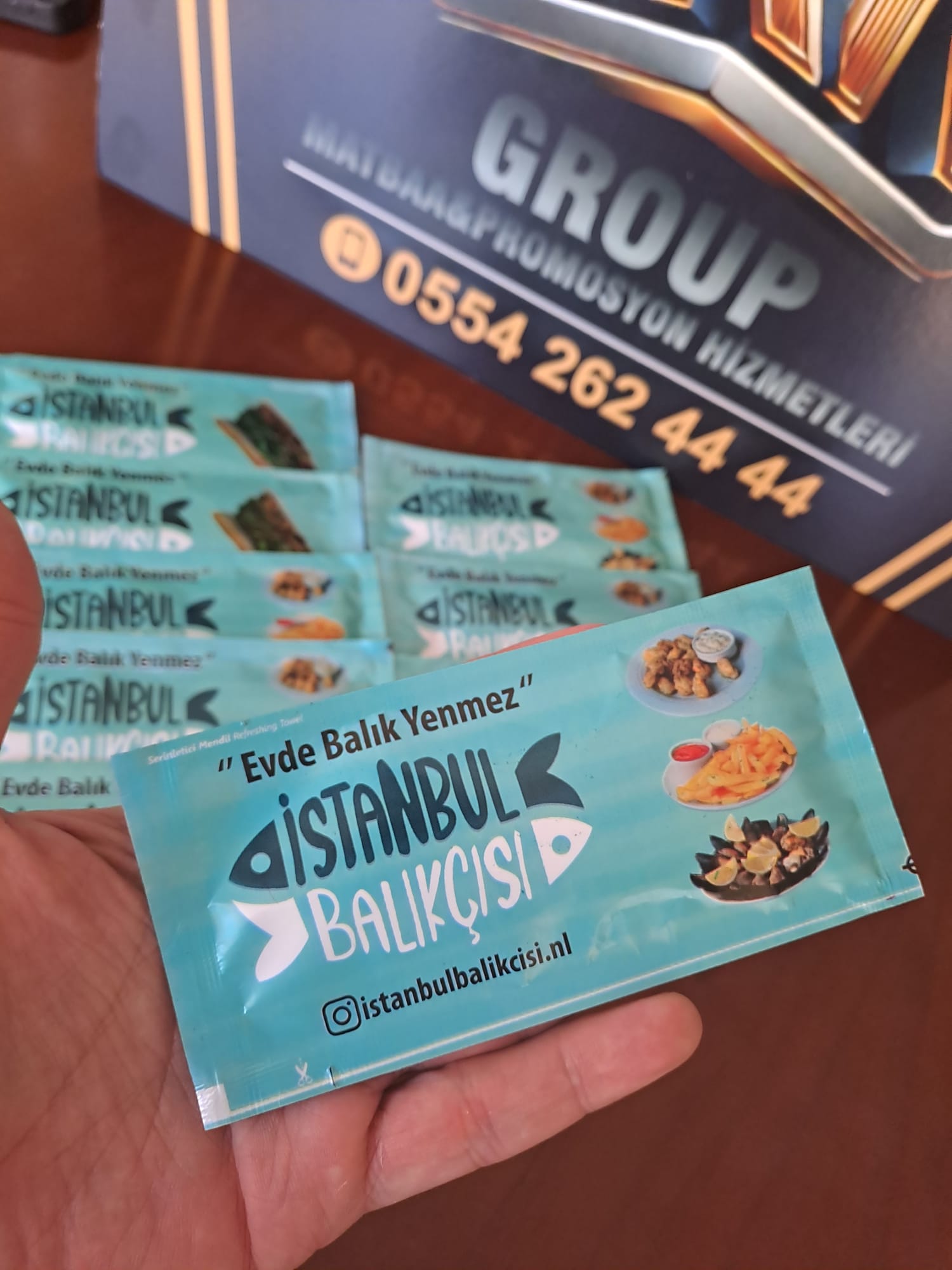 ıslak mendil izmir istanbul Ankara Sipariş Hattı; +90 554 262 4444